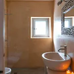 Traditional Puglian Trullo Feriehus *